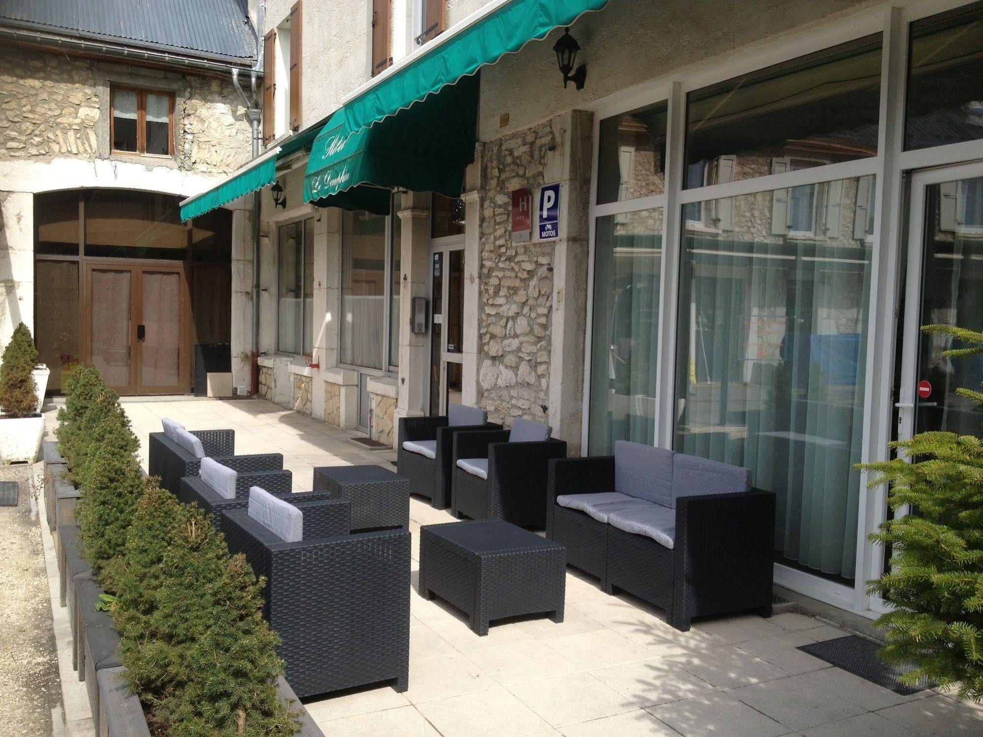 Hotel Le Dauphin Villard-de-Lans Exteriör bild
